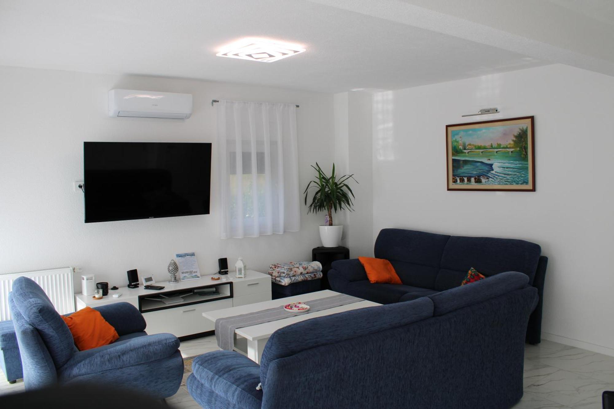 Am Una Lux House Bihać Εξωτερικό φωτογραφία