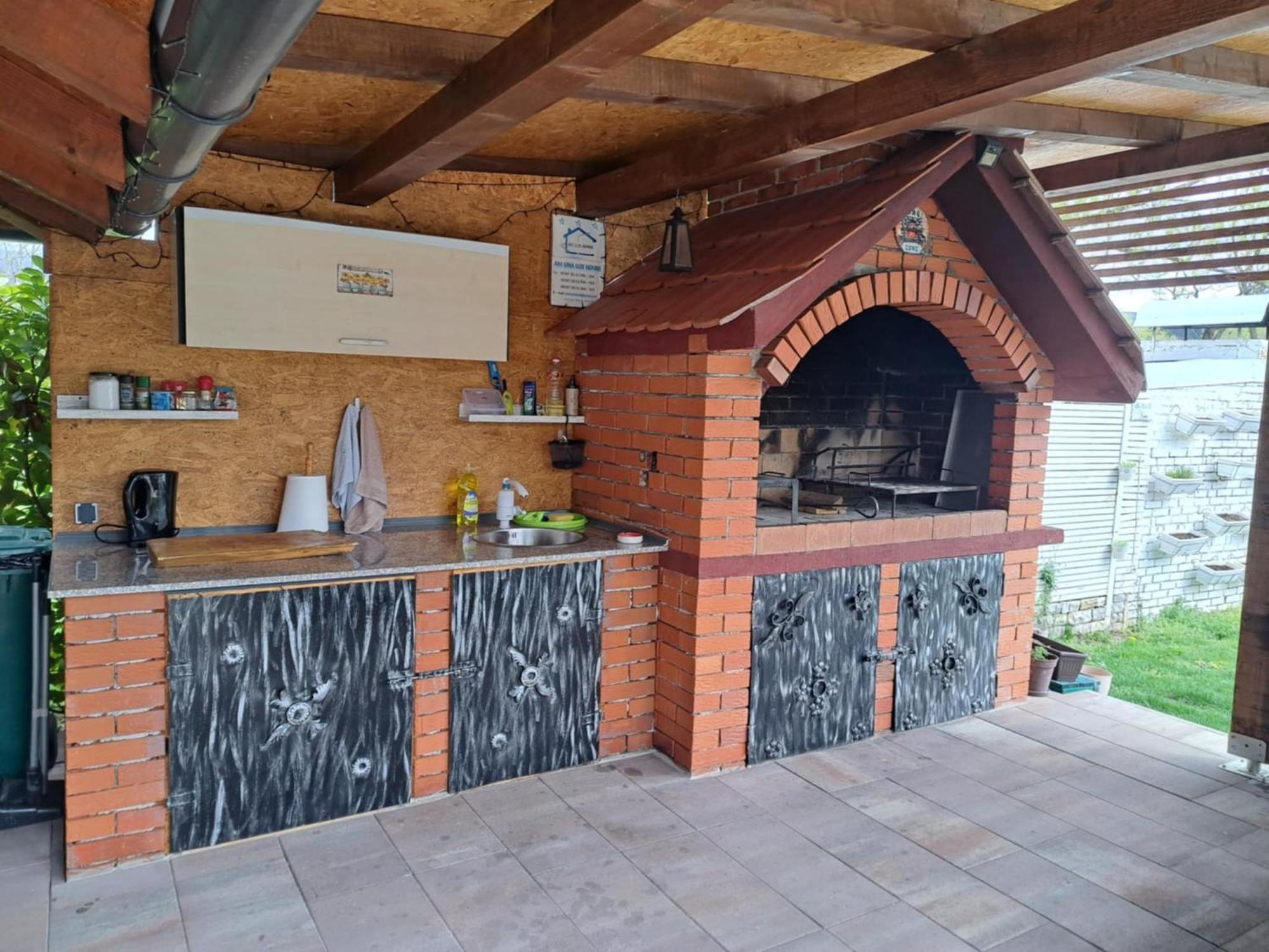 Am Una Lux House Bihać Εξωτερικό φωτογραφία
